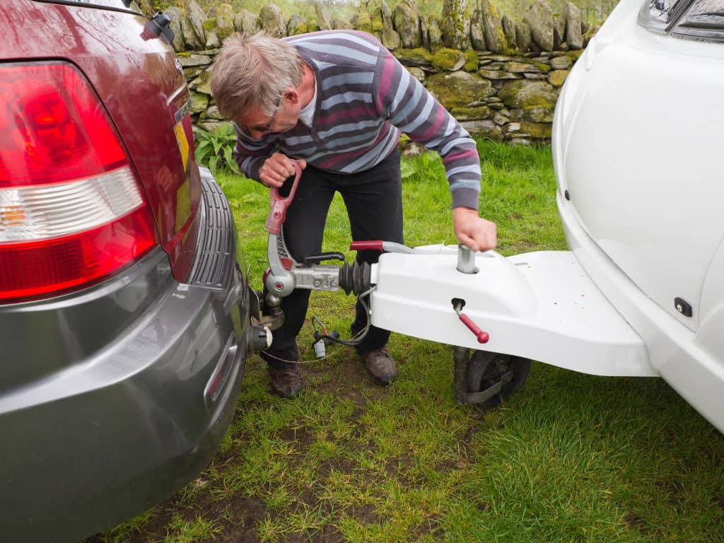 tow bar for caravan