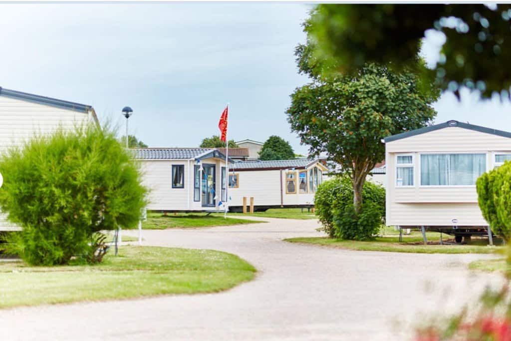 11 Best Holiday Parks In Norfolk - Caravan Sleeps